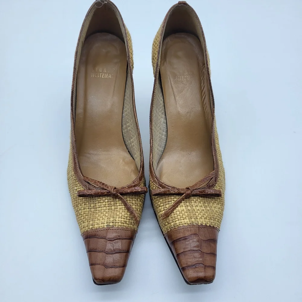 Stuart Weitzman Tan Weave Reptile Brown Trim Classic Feminine Kitten Heel - Picture 2 of 14